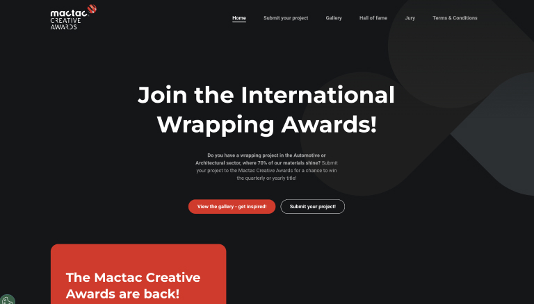 Join the International Wrapping Awards met tekst en knoppen voor galerij bekijken en project indienen op een donkere achtergrond.